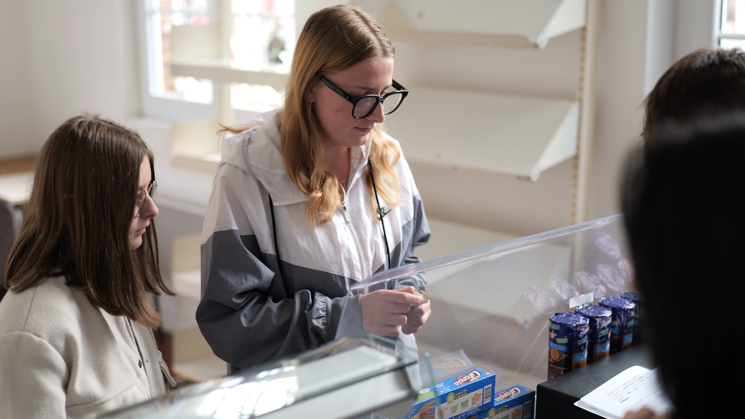 P1065628.00_18_19_03.Still039