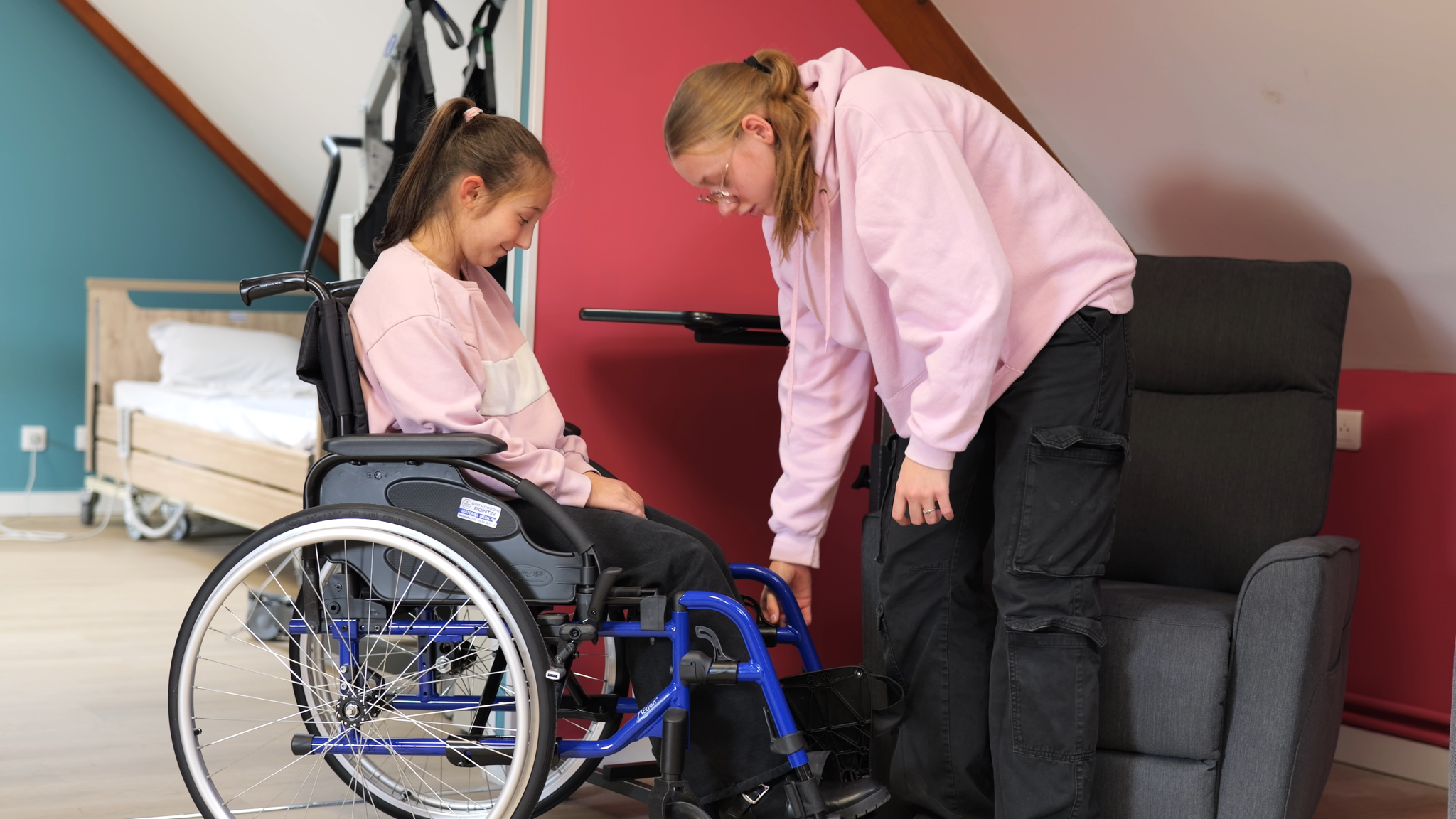 P1065628.00_46_44_10.Still103